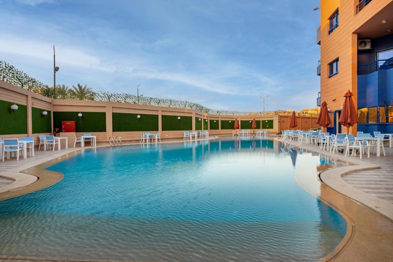 Royal Day Plaza Hotel 6th of October City Exterior foto